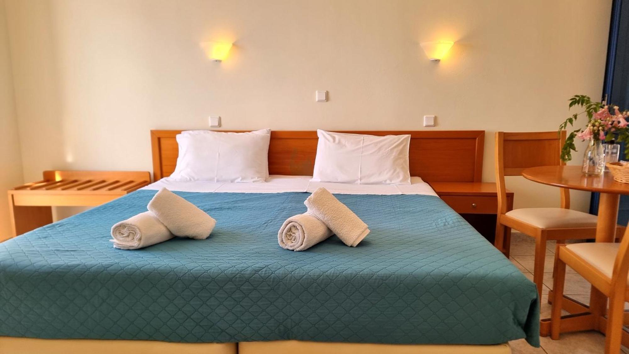 Afrato Village Sea View Apartments 트라페자키 외부 사진