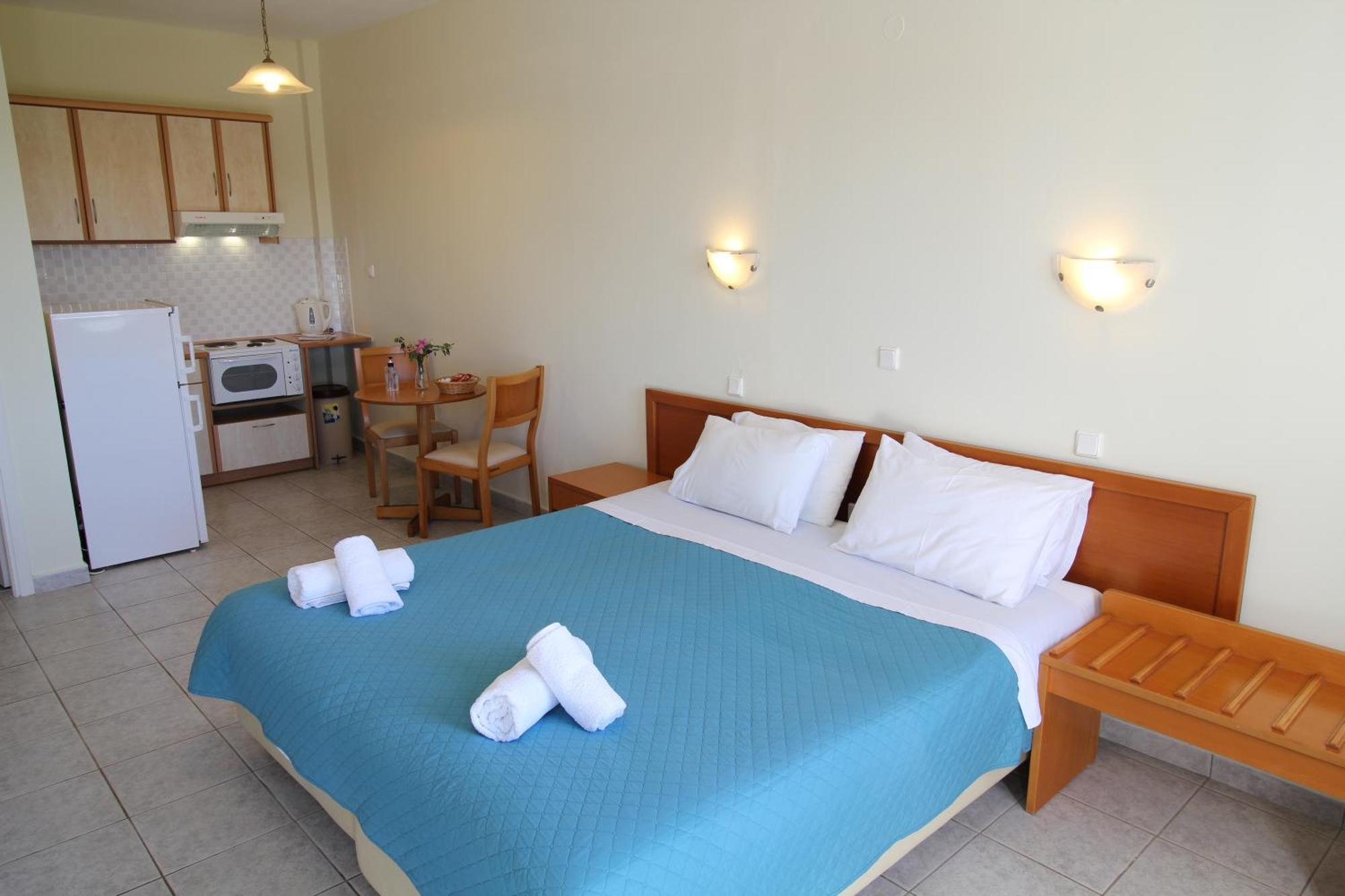 Afrato Village Sea View Apartments 트라페자키 외부 사진